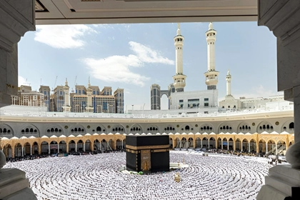 3 Star 10 Nights Glasgow Umrah Package