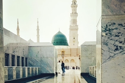 3 Star 7 Nights April Umrah Package