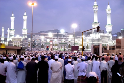 4 Star 10 Nights Belfast Umrah Package