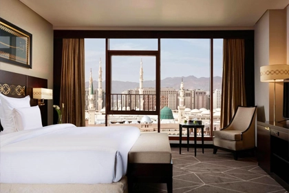 5 Star 10 Nights April Umrah Package
