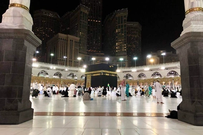 5 Star 10 Nights Belfast Umrah Package