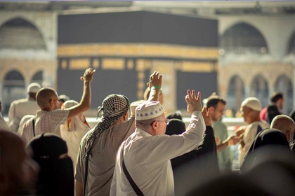 5 Star 14 Nights London Umrah Package