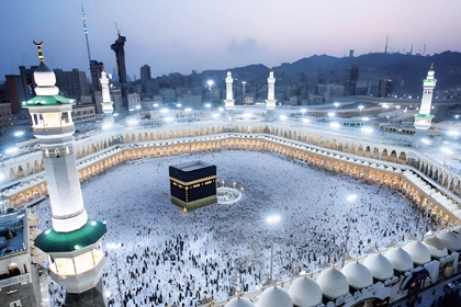 5 Star 7 Nights April Umrah Package