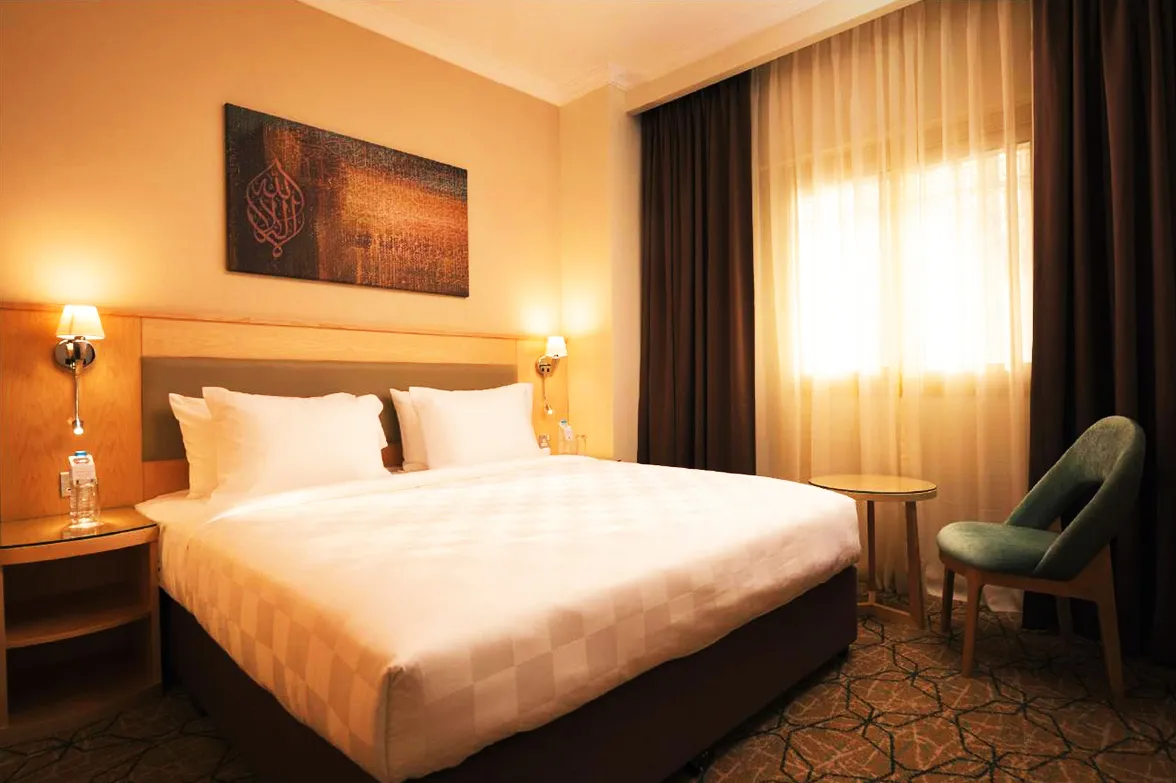 Hotel Bed Room
